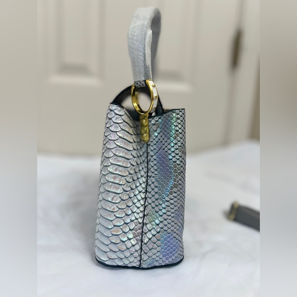 Silver Iridescent Satchel - Picture 3 of 11